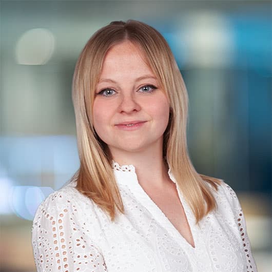 Education-And-Training-Headshots/anna-elisa-sievert